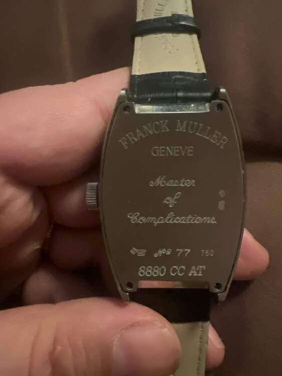 フランクミュラー トノウカーベックス 8880 CC A（高級時計）の商品画像 - 査定依頼日：2025年4月17日 - 最高査定価格：510,000円