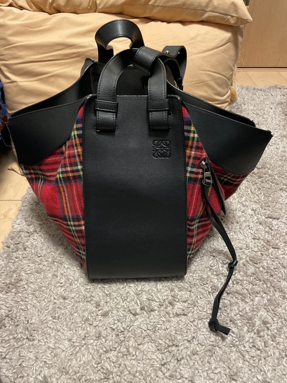 ロエベ　ハンモックミディアム　タータンチェック（ブランドバッグ）の商品画像 - 査定依頼日：2025年12月4日 - 最高査定価格：70,000円