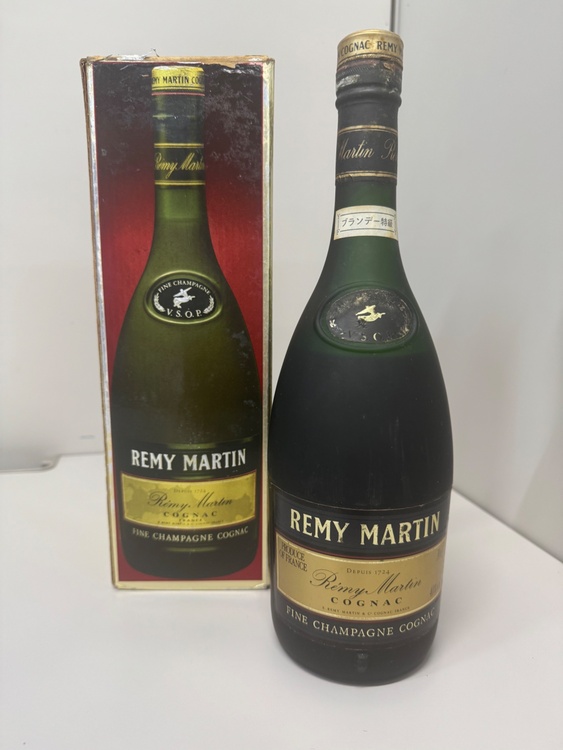 ブランデー レミーマルタン （お酒）の商品画像 - 査定依頼日：2026年3月3日 - 最高査定価格：3,000円