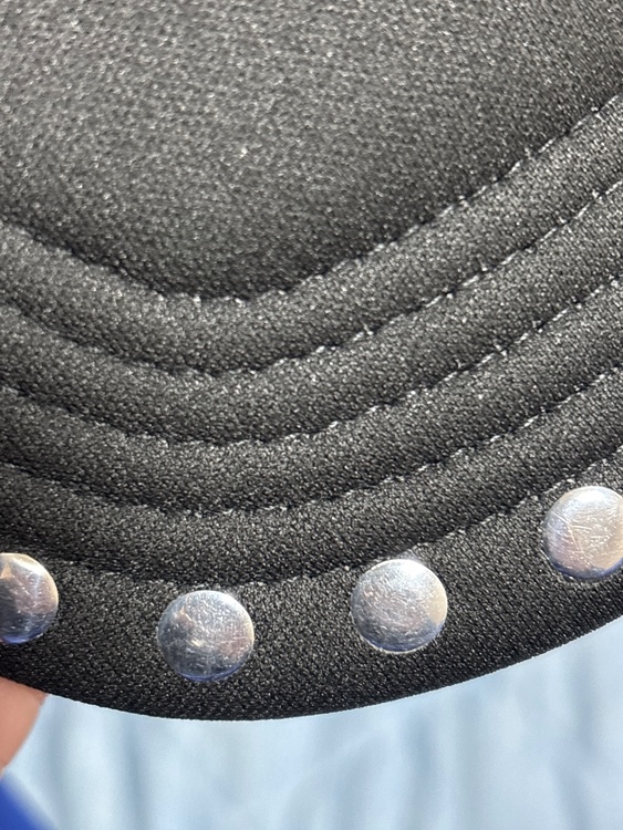 ヒステリックグラマースタッズメッシュキャップ（古着・ファッション）の商品画像 - 査定依頼日：2026年1月16日 - 最高査定価格：100,000円