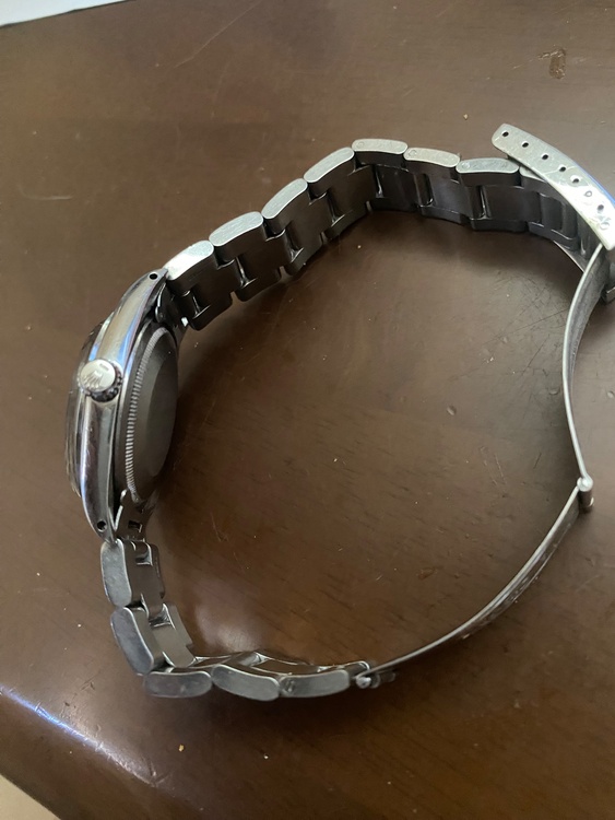ロレックス エクスプローラー（高級時計）の商品画像 - 査定依頼日：2026年5月28日 - 最高査定価格：3,000,000円