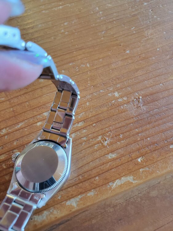 ロレックス パーペチュアルデイト 6516（高級時計）の商品画像 - 査定依頼日：2026年4月11日 - 最高査定価格：320,000円