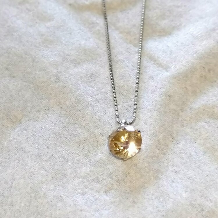 ダイヤモンドネックレス（金・貴金属）の商品画像 - 査定依頼日：2026年5月24日 - 最高査定価格：200,000円