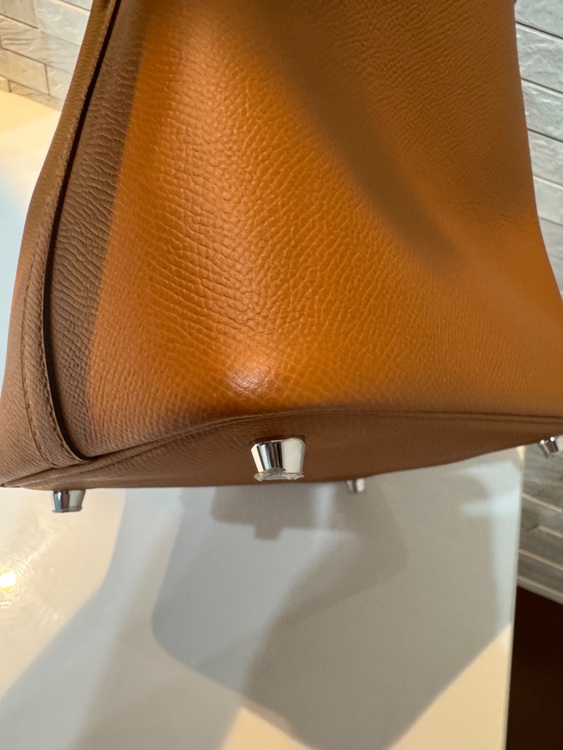 ピコタンpm　トレサージュ（ブランドバッグ）の商品画像 - 査定依頼日：2025年8月19日 - 最高査定価格：330,000円