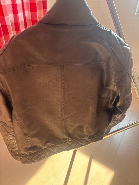 AJS バイク　ジャケット（古着・ファッション）の商品画像 - 査定依頼日：2025年8月23日 - 最高査定価格：2,000円