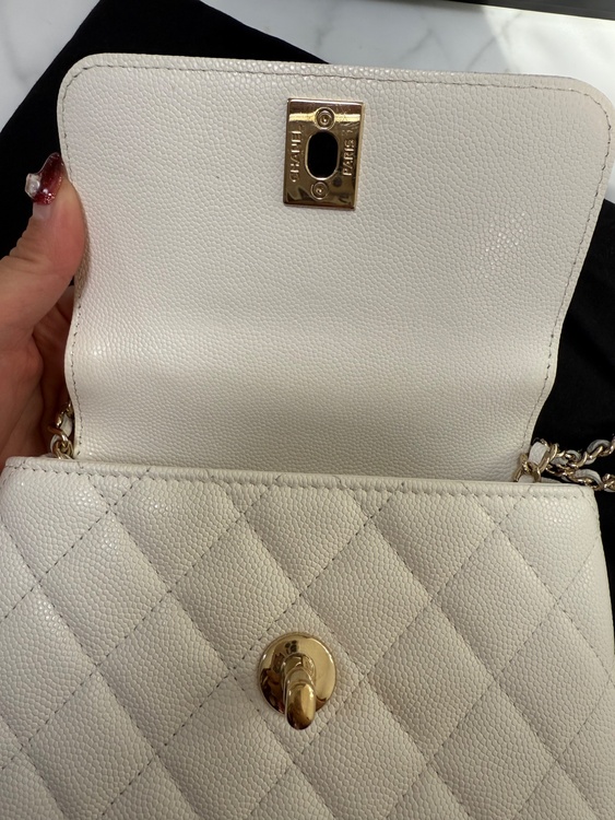 シャネル シャネル(その他) （ブランドバッグ）の商品画像 - 査定依頼日：2026年1月15日 - 最高査定価格：400,000円