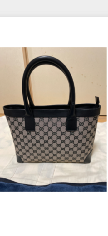 グッチ  （ブランドバッグ）の商品画像 - 査定依頼日：2026年3月22日 - 最高査定価格：30,000円