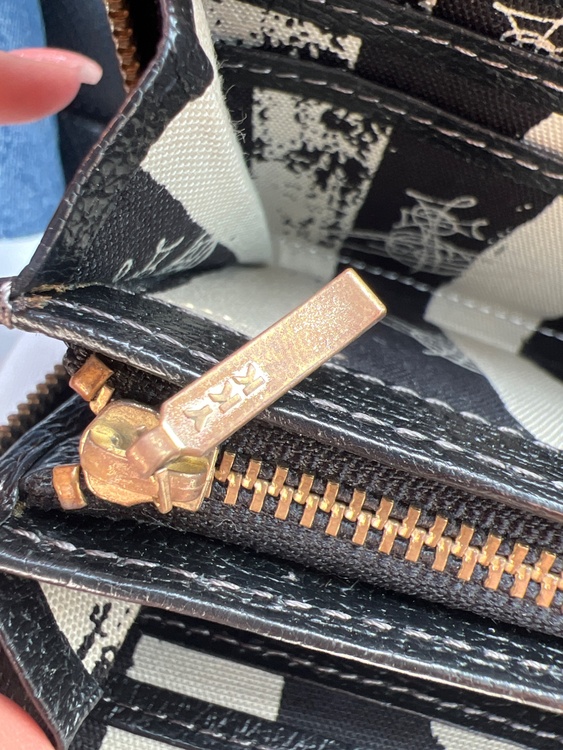 その他 その他 （ブランドバッグ）の商品画像 - 査定依頼日：2026年3月10日 - 最高査定価格：100,000円