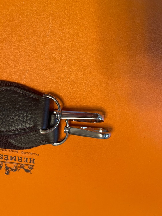 エブリン（ブランドバッグ）の商品画像 - 査定依頼日：2025年9月22日 - 最高査定価格：280,000円