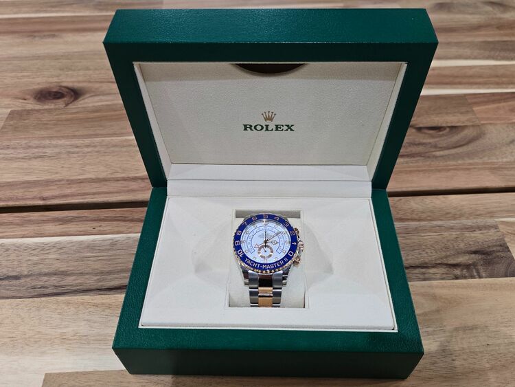 ヨットマスター２（高級時計）の商品画像 - 査定依頼日：2025年6月14日 - 最高査定価格：3,300,000円