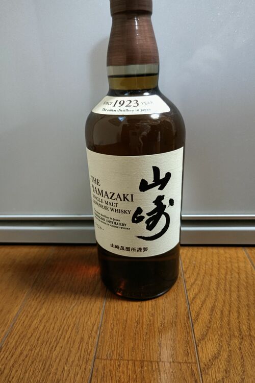 ウイスキー サントリー山崎 （お酒）の商品画像 - 査定依頼日：2025年11月30日 - 最高査定価格：9,000円