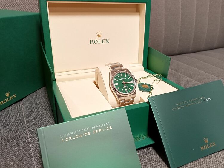 オイスターパーペチュアル（高級時計）の商品画像 - 査定依頼日：2025年11月17日 - 最高査定価格：1,400,000円