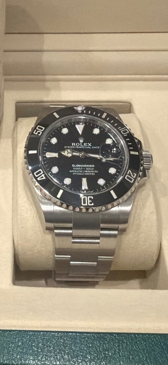 黒サブデイト（高級時計）の商品画像 - 査定依頼日：2025年11月15日 - 最高査定価格：2,300,000円