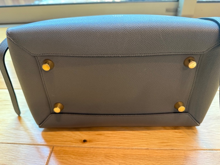 セリーヌバックベルト（ブランドバッグ）の商品画像 - 査定依頼日：2025年6月19日 - 最高査定価格：100,000円