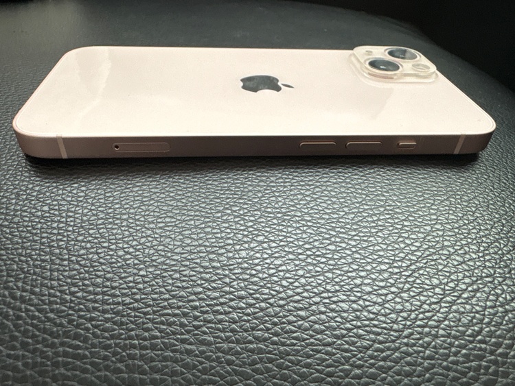 iPhone 13 128GB 楽天モバイル（スマホ）の商品画像 - 査定依頼日：2026年4月14日 - 最高査定価格：100,000円