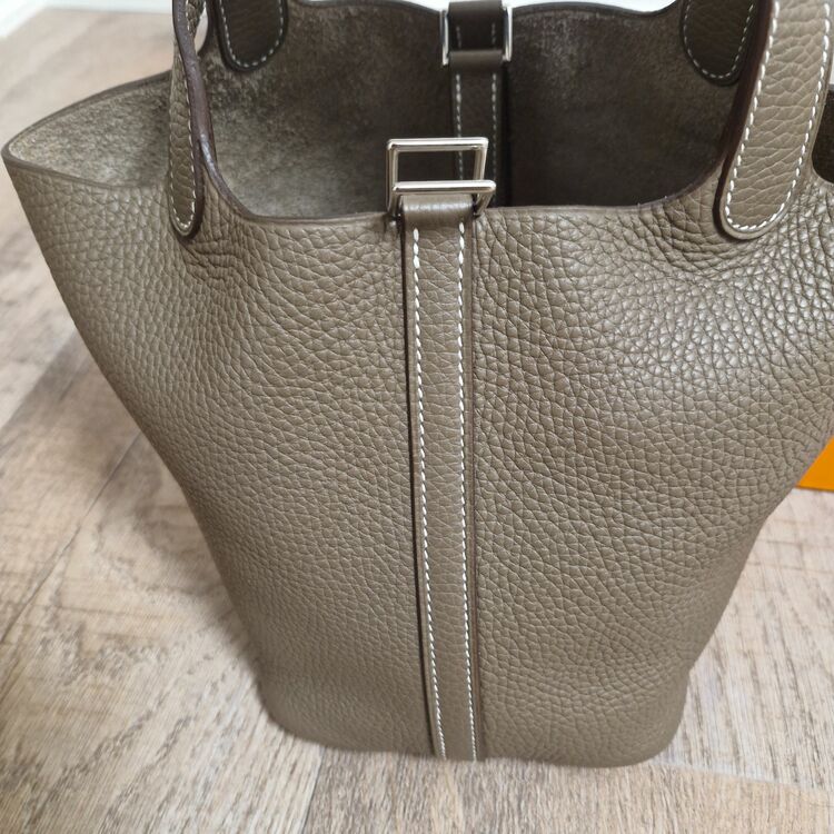 エルメス ピコタン （ブランドバッグ）の商品画像 - 査定依頼日：2025年11月25日 - 最高査定価格：500,000円