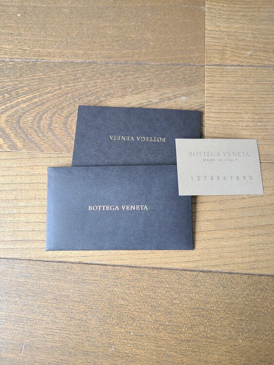 ボッテガ・ヴェネタ  （ブランドバッグ）の商品画像 - 査定依頼日：2026年4月25日 - 最高査定価格：190,000円