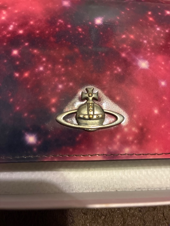 3118S902 PK （ブランド財布・小物）の商品画像 - 査定依頼日：2025年12月7日 - 最高査定価格：100,000円