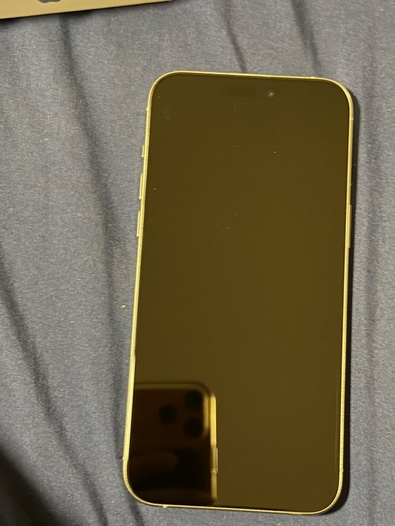 iPhone 15 Pro Max 256GB au（スマホ）の商品画像 - 査定依頼日：2026年2月13日 - 最高査定価格：103,000円