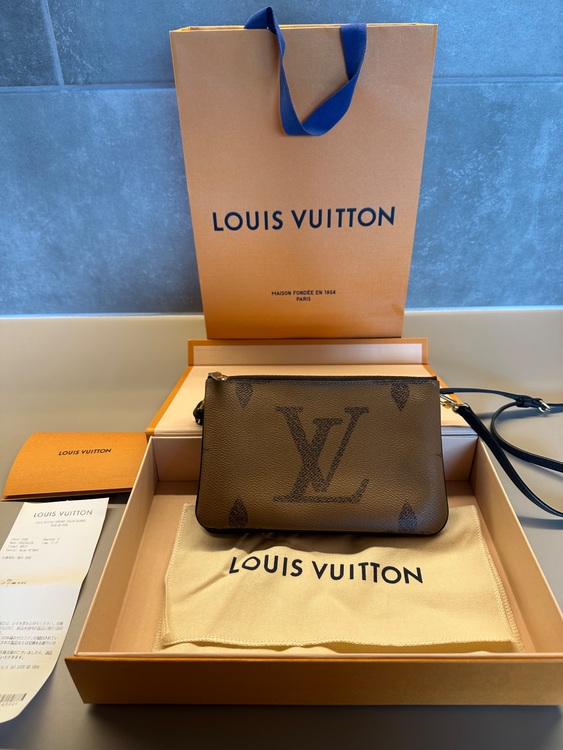 ルイ・ヴィトン M69203 モノグラム・ジャイアント リバース モノグラム ポ（ブランドバッグ）の商品画像 - 査定依頼日：2025年10月2日 - 最高査定価格：150,000円