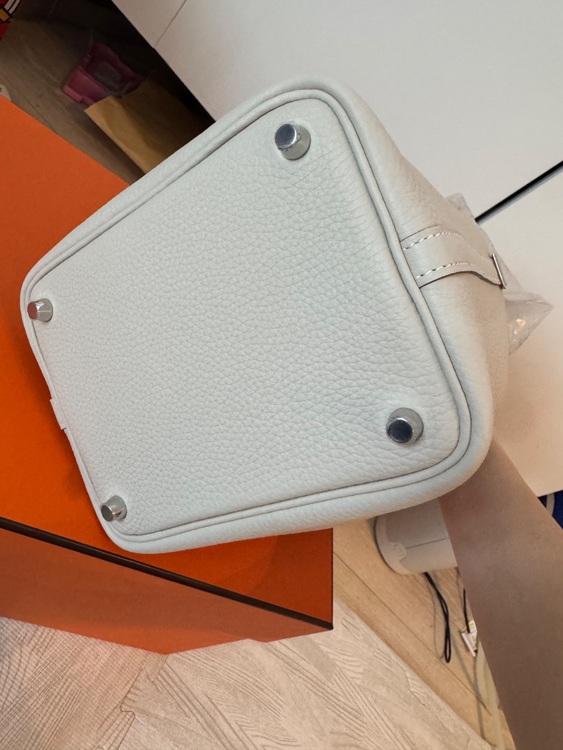 ピコタン pm（ブランドバッグ）の商品画像 - 査定依頼日：2025年9月22日 - 最高査定価格：530,000円