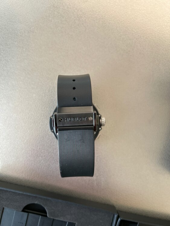 ウブロ ビックバン （高級時計）の商品画像 - 査定依頼日：2025年1月25日 - 最高査定価格：710,000円