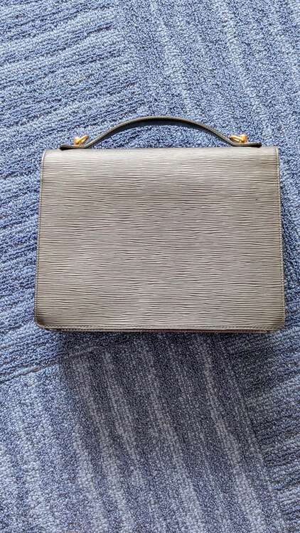 ルイヴィトン モンソー エピ （ブランドバッグ）の商品画像 - 査定依頼日：2025年5月24日 - 最高査定価格：60,000円