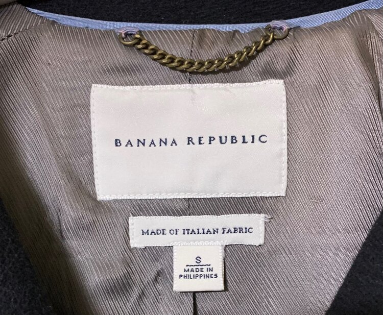 BANANA REPUBLIC  ウールコート（古着・ファッション）の商品画像 - 査定依頼日：2025年4月17日 - 最高査定価格：1,000円