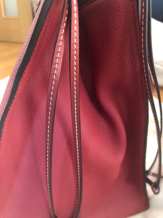 (ロエベ)LOEWE トートバッグ（ブランドバッグ）の商品画像 - 査定依頼日：2023年8月19日 - 最高査定価格：95,000円