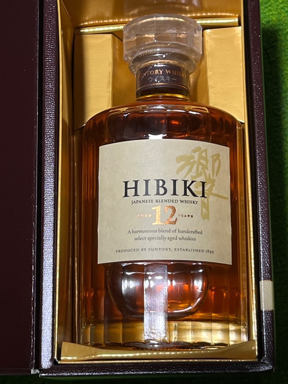 ウイスキー サントリー山崎 （お酒）の商品画像 - 査定依頼日：2025年10月31日 - 最高査定価格：34,000円