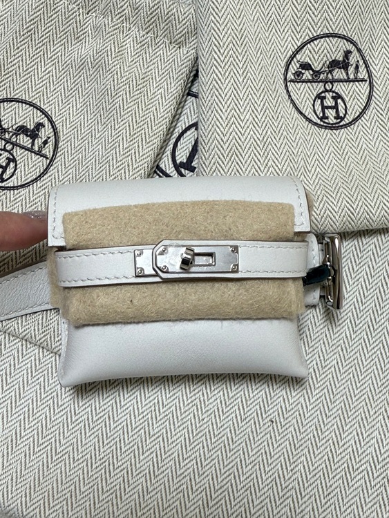 エルメス エルメス(その他) （ブランドバッグ）の商品画像 - 査定依頼日：2025年11月28日 - 最高査定価格：1,250,000円