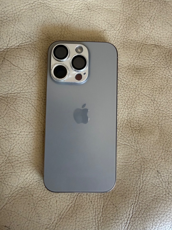 iPhone16pro（スマホ）の商品画像 - 査定依頼日：2026年2月10日 - 最高査定価格：116,000円