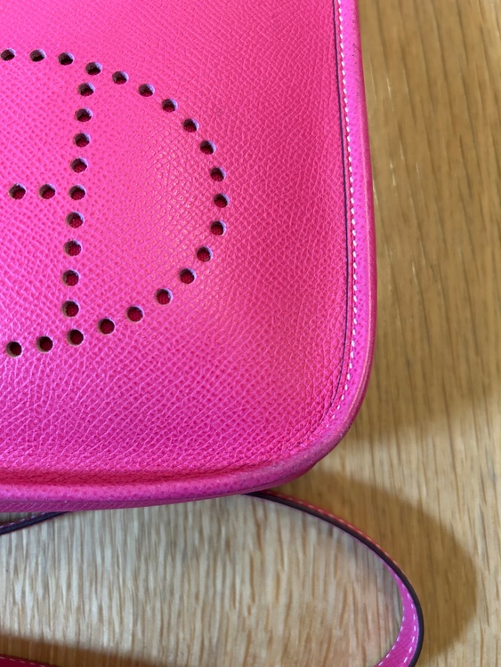 エヴリンTPM（ブランドバッグ）の商品画像 - 査定依頼日：2025年11月17日 - 最高査定価格：230,000円