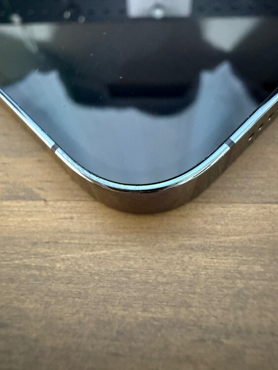 iPhone 14 Pro Max 128GB 楽天モバイル（スマホ）の商品画像 - 査定依頼日：2025年4月18日 - 最高査定価格：93,000円