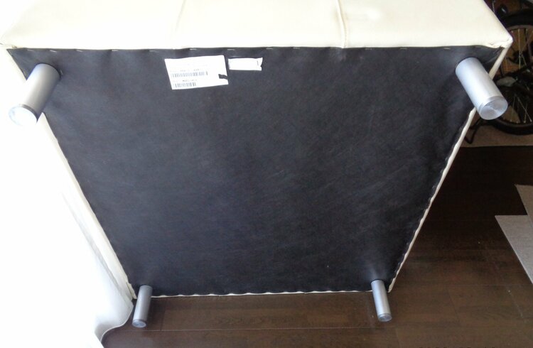 牛革張ソファ　1人掛け（家具・寝具）の商品画像 - 査定依頼日：2026年5月17日 - 最高査定価格：5,000円