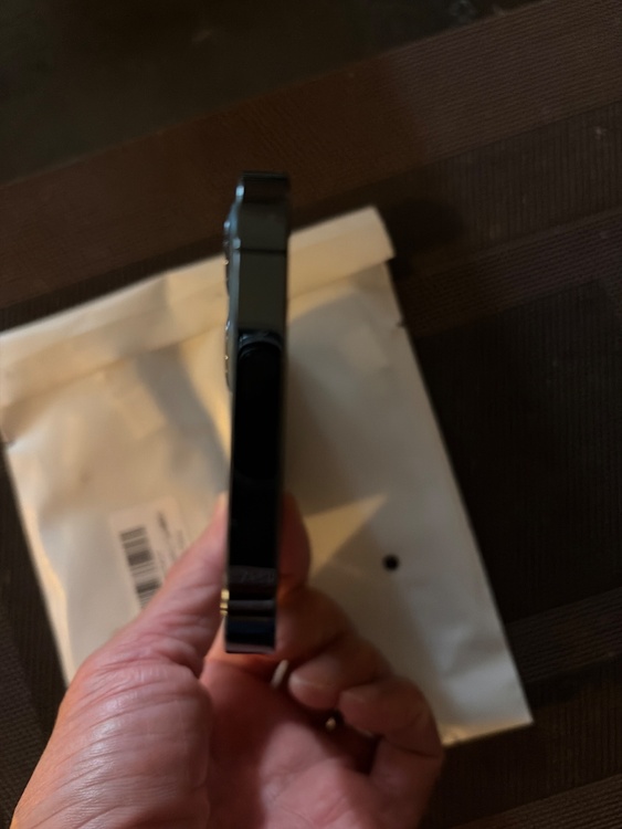 iPhone iPhone 12 Pro 256GB au（スマホ）の商品画像 - 査定依頼日：2026年9月23日 - 最高査定価格：29,000円
