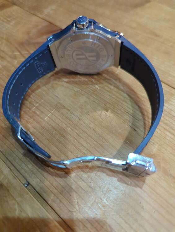 ウブロ ビックバン （高級時計）の商品画像 - 査定依頼日：2025年1月12日 - 最高査定価格：700,000円