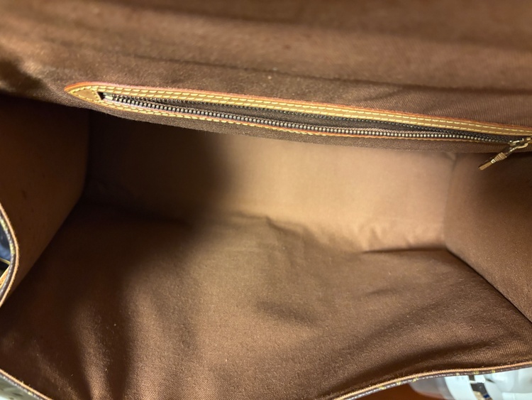 LOUIS VUITTON ビバリー　ハンドバッグ ストラップ付き　M51120（ブランドバッグ）の商品画像 - 査定依頼日：2026年2月4日 - 最高査定価格：45,000円