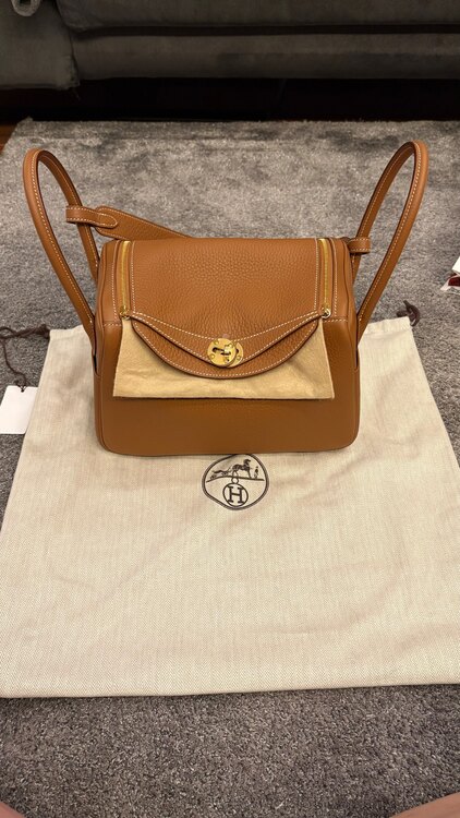 リンディ26（ブランドバッグ）の商品画像 - 査定依頼日：2025年5月20日 - 最高査定価格：1,450,000円