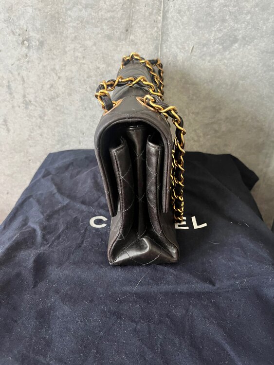 シャネル マトラッセ （ブランドバッグ）の商品画像 - 査定依頼日：2025年1月31日 - 最高査定価格：400,000円