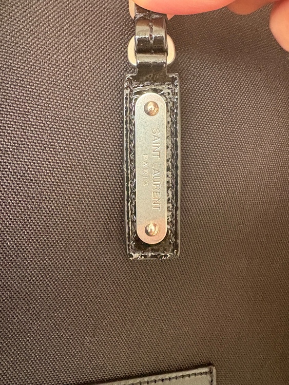 イブサンローラン  （ブランドバッグ）の商品画像 - 査定依頼日：2026年1月17日 - 最高査定価格：75,000円