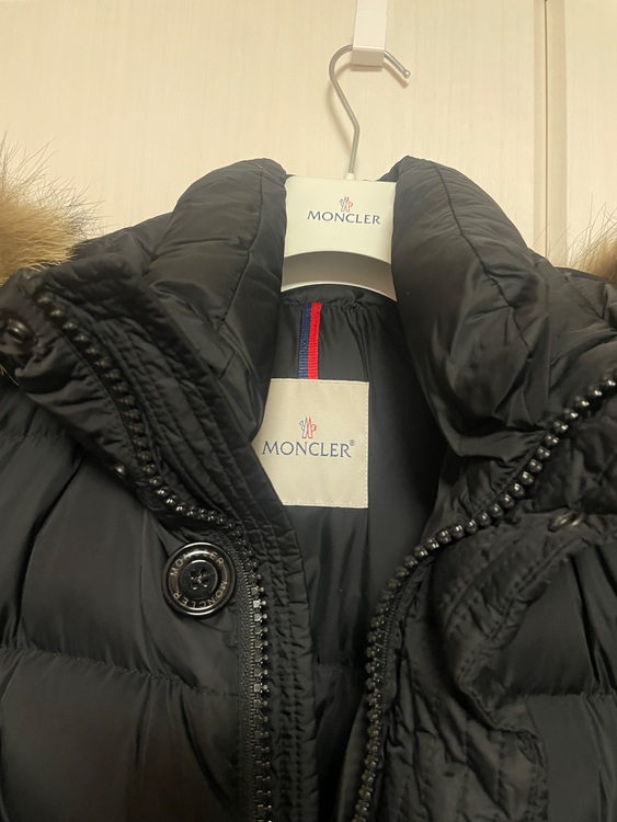 モンクレール　CLUNY（古着・ファッション）の商品画像 - 査定依頼日：2025年10月7日 - 最高査定価格：50,000円
