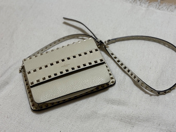 バレンティノ（ブランドバッグ）の商品画像 - 査定依頼日：2025年12月18日 - 最高査定価格：100,000円