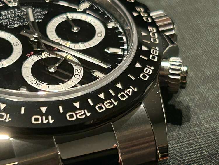 デイトナ（高級時計）の商品画像 - 査定依頼日：2025年2月18日 - 最高査定価格：3,700,000円