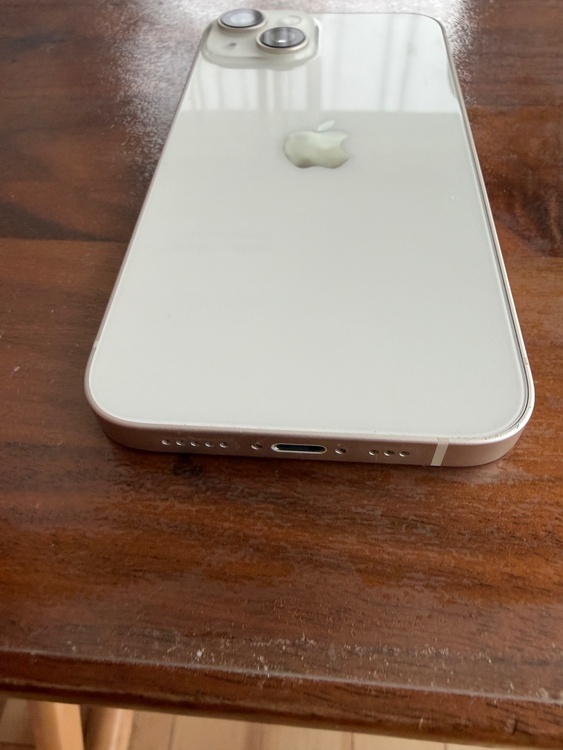iPhone iPhone 14 128GB SIMフリー（スマホ）の商品画像 - 査定依頼日：2026年5月27日 - 最高査定価格：45,000円
