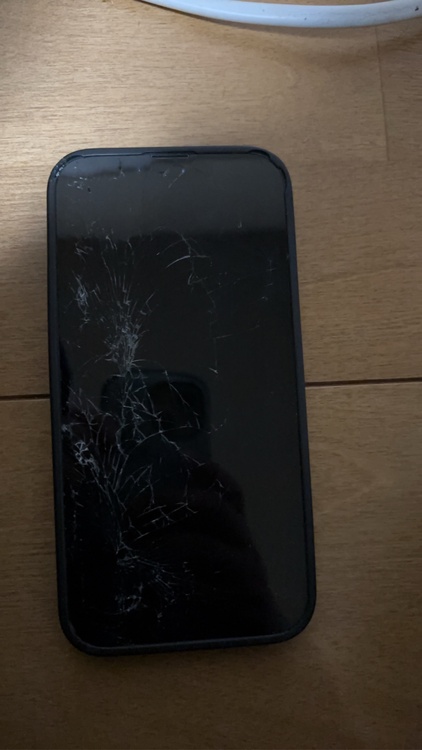 iPhone iPhone 14 128GB Softbank（スマホ）の商品画像 - 査定依頼日：2026年9月8日 - 最高査定価格：21,000円