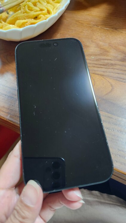 iPhone iPhone 15 128GB SIMフリー（スマホ）の商品画像 - 査定依頼日：2026年9月25日 - 最高査定価格：64,000円