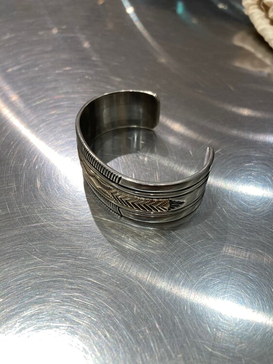 ブルースモーガン14kバングル（金・貴金属）の商品画像 - 査定依頼日：2025年2月28日 - 最高査定価格：150,000円