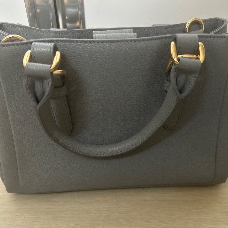 その他 サマンサタバサ （ブランドバッグ）の商品画像 - 査定依頼日：2025年6月27日 - 最高査定価格：500円