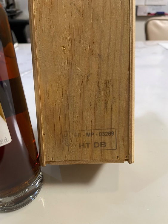 ラフォンタン　1928（お酒）の商品画像 - 査定依頼日：2025年8月11日 - 最高査定価格：2,500円